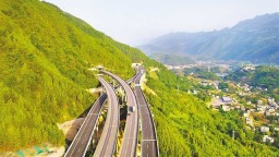 巫云开高速全线通车 重庆高速公路通车总里程达4700公里