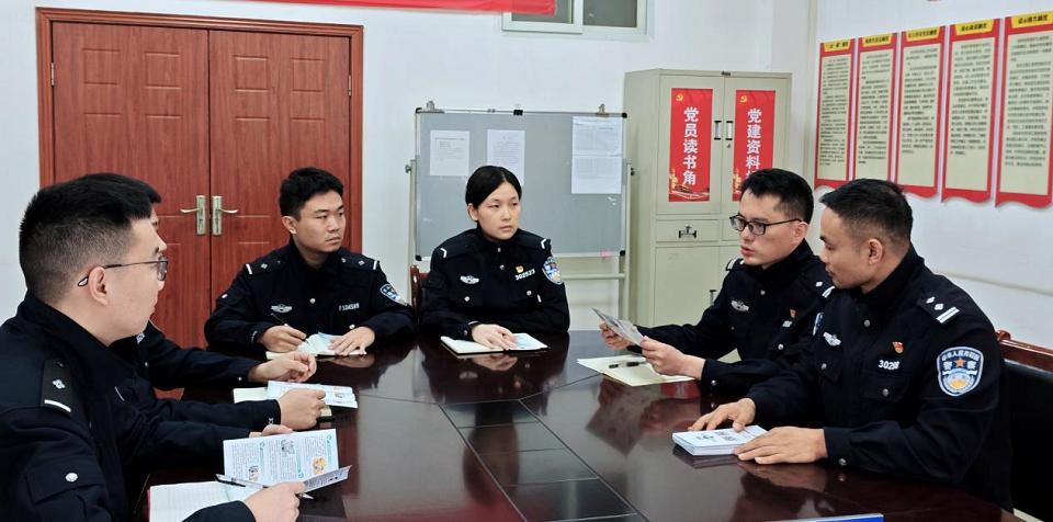 一所一警一故事 | 重庆江北区唐家沱派出所民警陈明国：以心换心 守护社区安宁