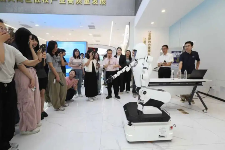 広州開発区・黄埔区で「エンボディード・インテリジェンス（具身知能）ロボット産業発展促進会」が発足_fororder_图片431