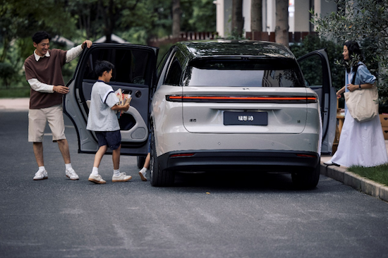 定位家庭6座大型纯电SUV 理想i8将7月29日正式发布  位置：资讯_fororder_【5】定位家庭6座大型纯电SUV 理想i8将7月29日正式发布280