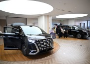 锂价上行 芯片供应趋紧 购置税调整  三重压力倒逼汽车产业链加速重构