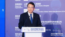 冯兴亚：变革驱动 再造新广汽  位置：人物+移动端资讯