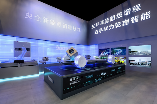 深蓝S09预售斩获2.1万订单 重庆车展加固“真三排”价值锚点 位置：资讯+移动端资