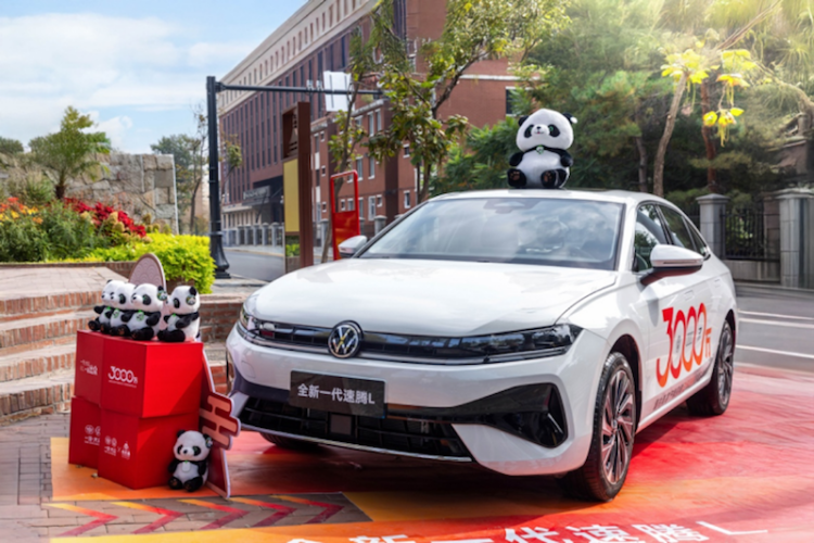 一汽-大众X新民大街 首届汽车文化嘉年华盛大启幕  位置：资讯_fororder_【5】一汽-大众X新民大街 首届汽车文化嘉年华盛大启幕528