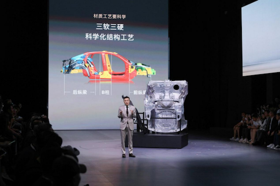 沃尔沃CEO袁小林：安全是全面系统化工程而非简单参数竞赛_fororder_沃尔沃CEO袁小林1521