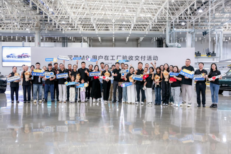 用户亲身参与终检验收 张兴海“以用户为中心”的理念具象化 位置：资讯_fororder_用户亲身参与终检验收 张兴海“以用户为中心”的理念具象化154