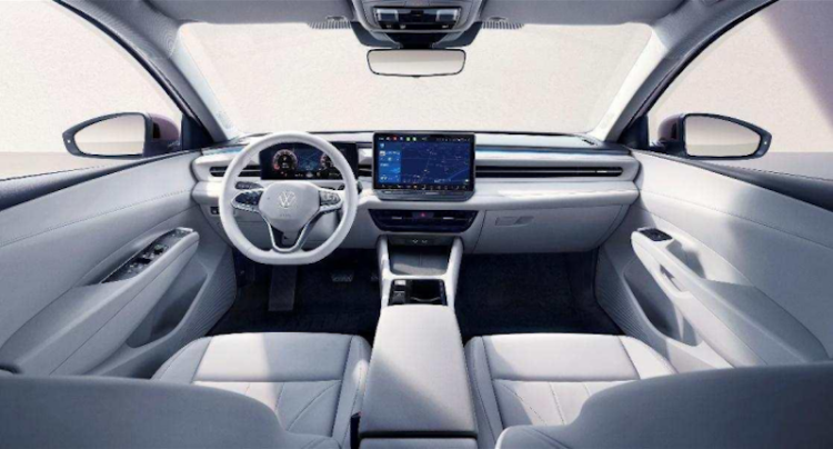 第650万辆朗逸车型荣耀下线！朗逸 Pro首次亮相解锁国民家轿新标杆  位置：资讯_fororder_【2】第650万辆朗逸车型荣耀下线！朗逸 Pro首次亮相解锁国民家轿新标杆596