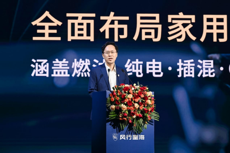 重塑20万内豪华MPV价值标杆 东风风行星海V9越享系列正式上市 位置：焦点图+移动端图_fororder_【1】重塑20万内豪华MPV价值标杆 东风风行星海V9越享系列正式上市681