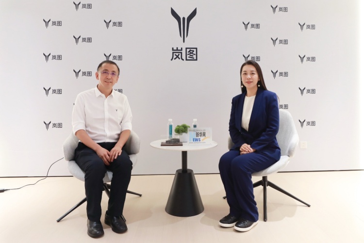 岚图汽车卢放：技术创新驱动高端新能源出行变革