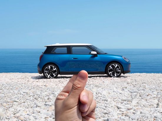 全新电动MINI Cooper“最小单位的海”限定配色上市  位置：资讯_fororder_【7】全新电动MINI Cooper“最小单位的海”限定配色浪漫上