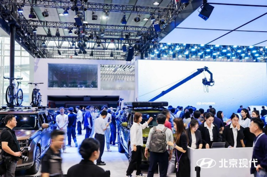 在中国 为全球：北京现代的战略转型与全面进阶