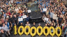 特斯拉全球第1000万辆电动车正式下线