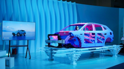 满油满电能跑2000公里 风云T9L重新定义“智美大五座”