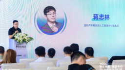 面壁智能携手吉利：智能座舱之后具身智能再下一城