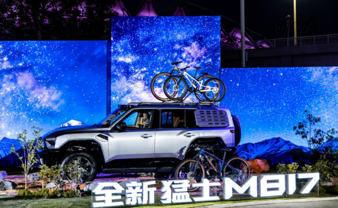 全新猛士M817上市 树立豪华智能越野新标杆