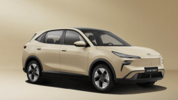 升级辅助驾驶、安全及舒适性配置 一汽奔腾悦意03哪款性价比高