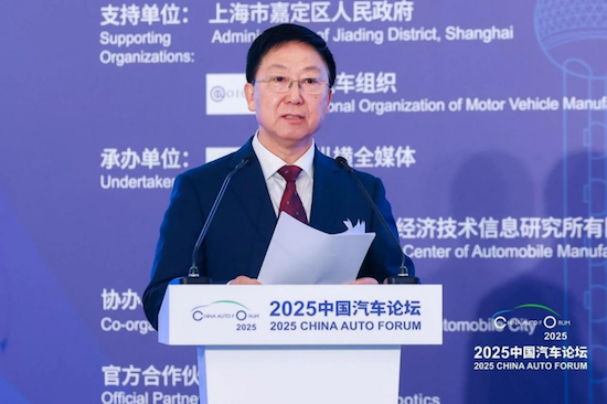 从“引进”到“输出” 中国汽车全球化走出特色航路  位置：要闻列表+移动端资讯_fororder_[8]从“引进”到“输出” 中国汽车全球化走出特色航路1612