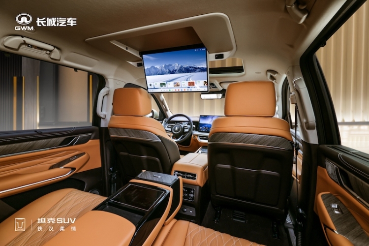 一车抵多车 全场景无短板 全新坦克500用“车位到车位”体验展现硬核实力 位置：资讯_fororder_【1】一车抵多车 全场景无短板 全新坦克500用“车位到车位”体验展现硬核实力4