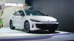 当GT潮车遇上电音顶流 全新凌渡L GTS与ID.3亮相2025 The Magic of Tomorrowland