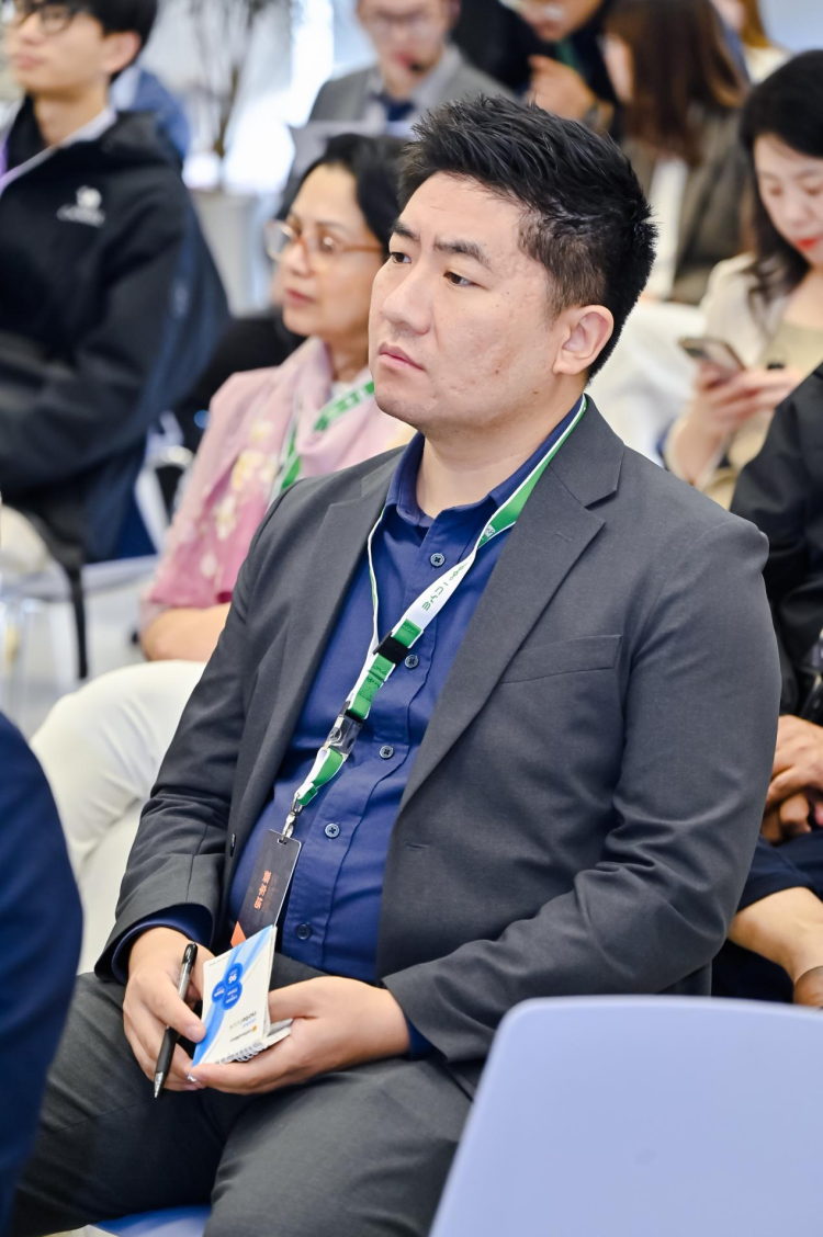 新西兰外交官王宇成：仰望汽车体验开阔眼界 看好比亚迪开拓新西兰市场_fororder_图片12