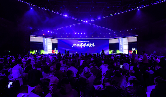 高端两轮赛道迎来“破局者” SCOOX零际携首款新时代都市科技潮摩X7全球首秀 位置：焦点图+移动端图_fororder_【5】高端两轮赛道迎来“破局者” SCOOX零际携首款新时代都市科技潮摩X7全球首秀198