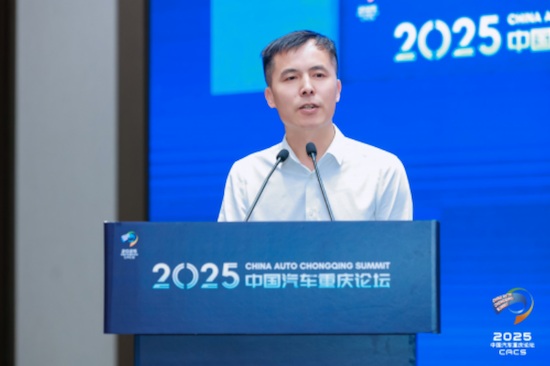 京西智行刘喜合在中国汽车重庆论坛上呼吁为用户提供真正价值_fororder_【1】京西智行刘喜合在中国汽车重庆论坛上呼吁为用户提供真正价值127