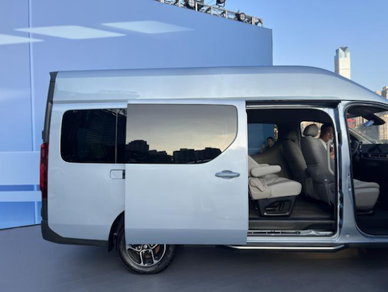 续航470km满足中长途需求 长安凯程V919上市 位置：资讯_fororder_【7】续航470km满足中长途需求 长安凯程V919上市155