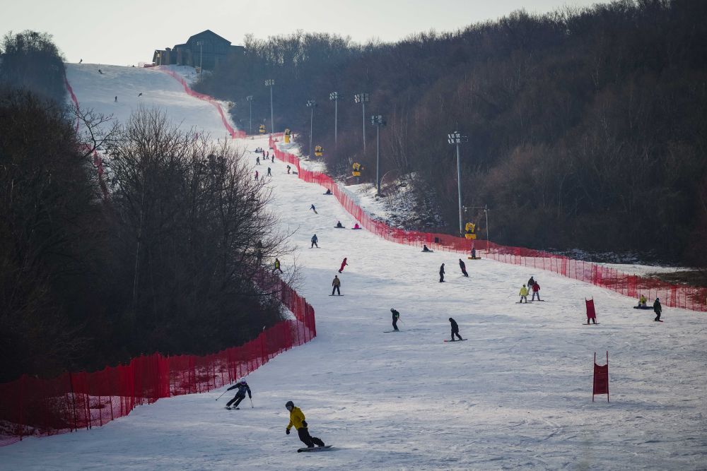 普及冰雪运动 鼓励带薪休假——吉林设立“冰雪假期”
