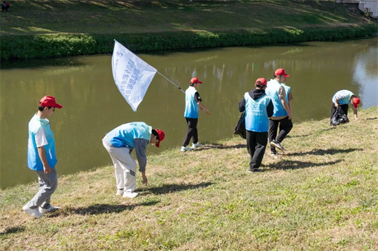 “关爱山川河流 建设幸福河湖”志愿服务活动在长春汽开区举行_fororder_图片3