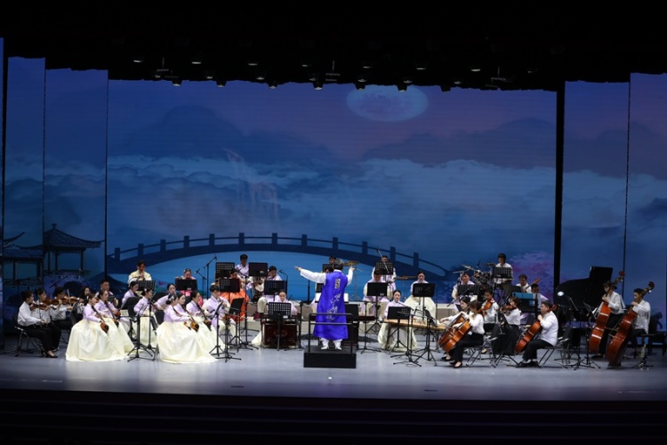 延吉市第九届“非遗之声”音乐会欢乐启幕