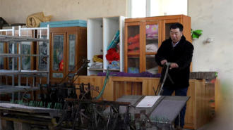 延吉：“农民发明家”用十二项国家专利让农民“直起腰”务农