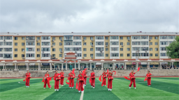 图们市月宫街道举办退休职工联谊活动