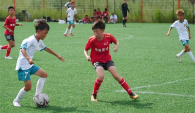 延吉市在这项国际青少年足球邀请赛中夺冠