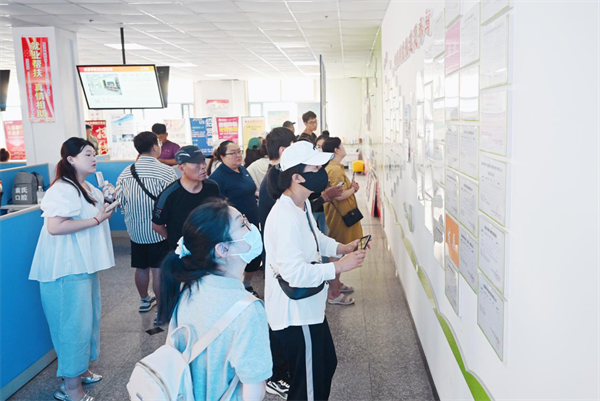 延边州暨延吉市“百日千万”专场招聘会搭建高效供需平台_fororder_吉林招聘会