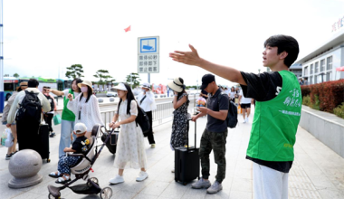 志愿服务暖旅途 文明延吉展风采