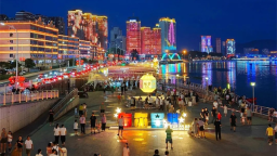 夜未央，客如潮！延吉消夏“清凉盛宴”强势出圈