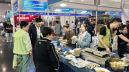 延吉企业亮相良之隆东北亚食材电商节