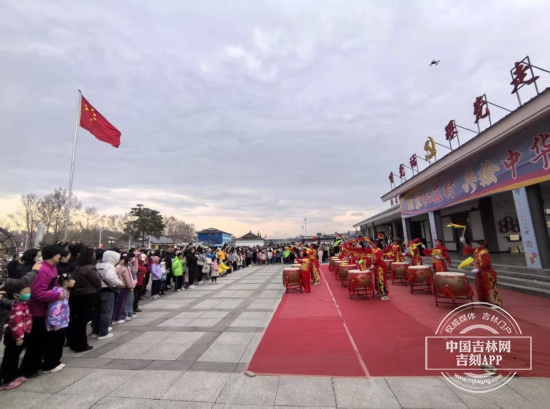 安图县举办“来多彩延边 探边境春韵 相聚松花村 共绘中华情”“五一”文旅体验活动