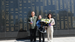 五千里寻亲慰英烈 八十载父女今重逢