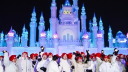 第十二届全国大众冰雪季在长春启动