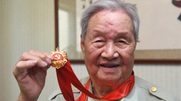 98岁抗战老兵刘化安：入伍初心永不忘 军人本色永不褪