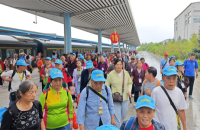 首个享受“引客入延”专项奖补政策的旅游专列抵达延吉