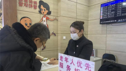 延吉机场推出“银翼同行”服务 共赴温暖之约