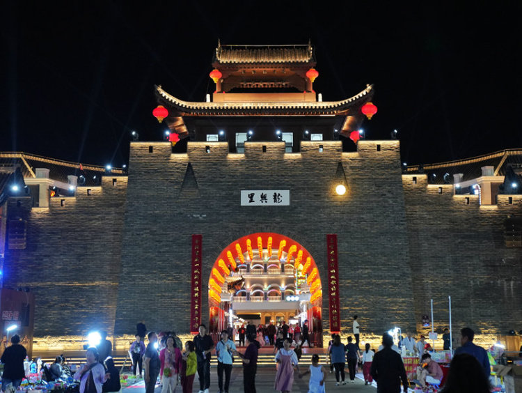 沈白高铁铺就振兴发展康庄大道