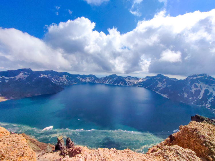 新华社看长白山 |“快旅慢游”成为长白山文旅新风尚