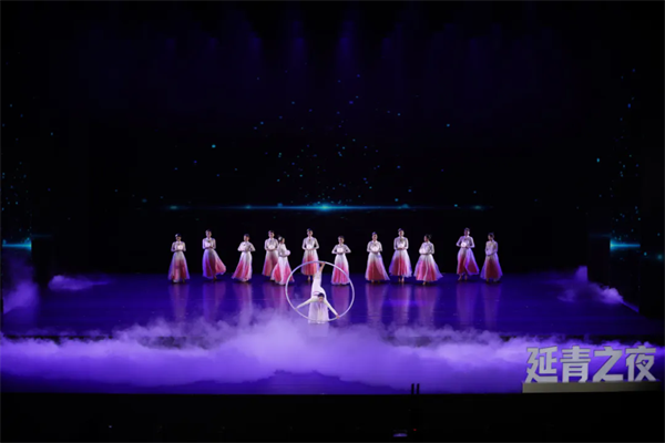 游客云集共赴“有一种生活叫延吉 延青之夜” 文化盛宴_fororder_吉林云集1