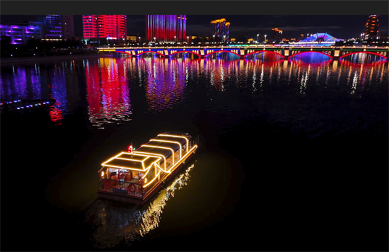 夜游一条河：在清凉晚风中 体验延吉“小外滩”独特魅力_fororder_吉林夜游