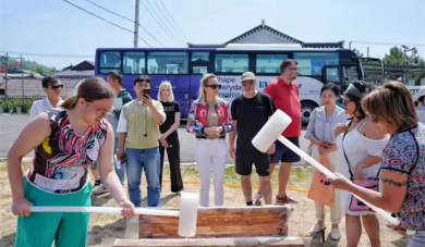 北纬42度清凉出圈 延吉凭民俗旅居留住多国游客