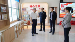 图们市委书记孙东升就图们市民族团结进步宣传月活动开展情况进行调研