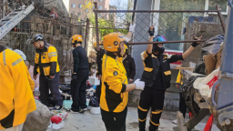 延吉20余名外卖小哥投身环境深度治理行动